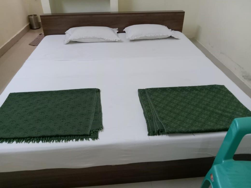 Bssk Comforts Inn Tiruchirappalli Екстериор снимка