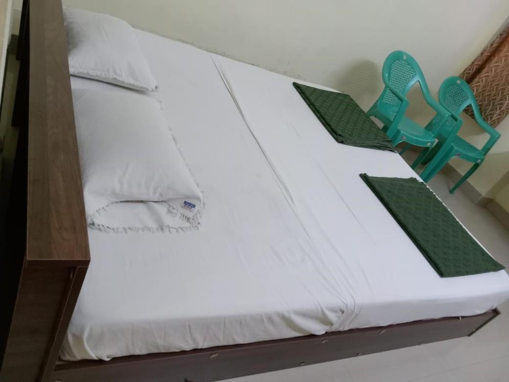 Bssk Comforts Inn Tiruchirappalli Екстериор снимка